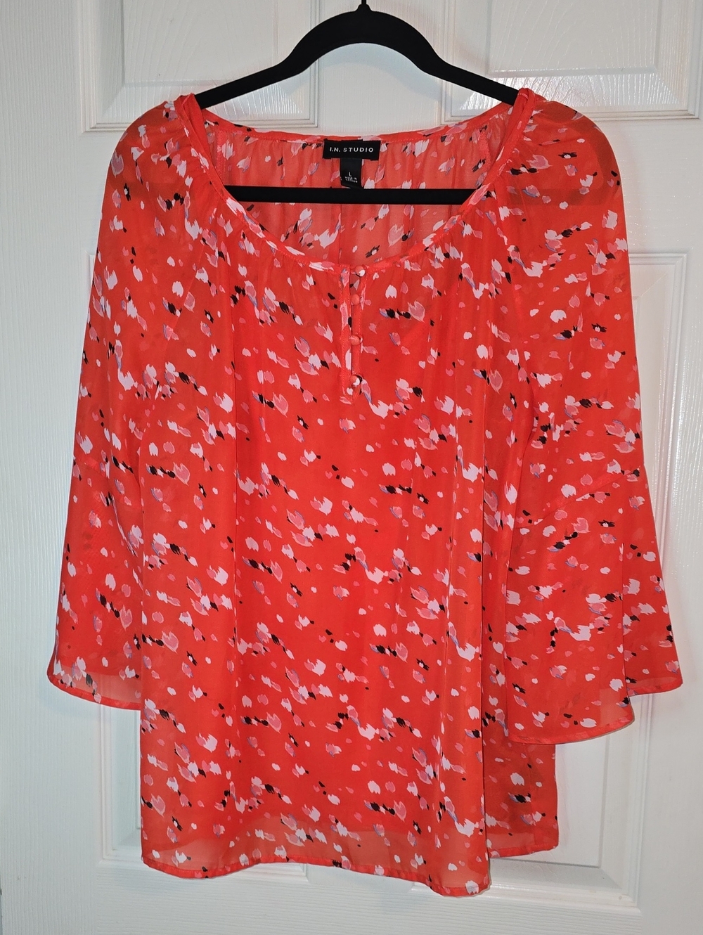 I.N. Studio Coral and White Printed Scoop-Neck Blouse‎